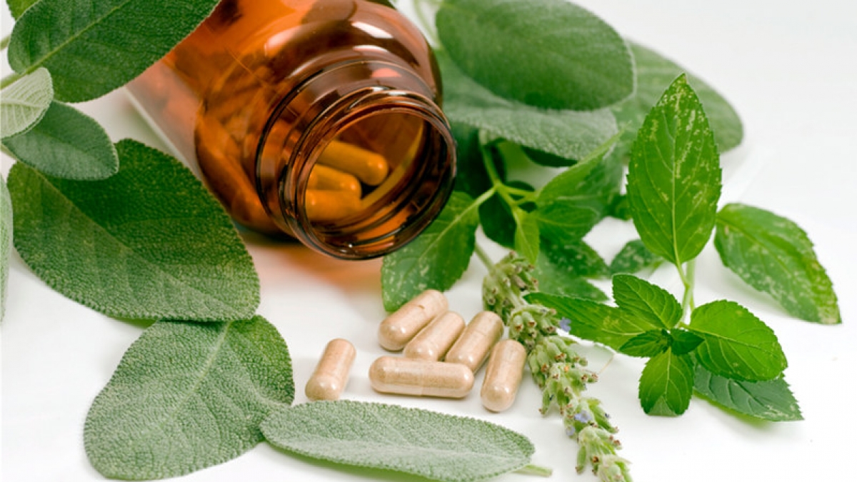 do-herbal-supplements-have-side-effects-meds-safety