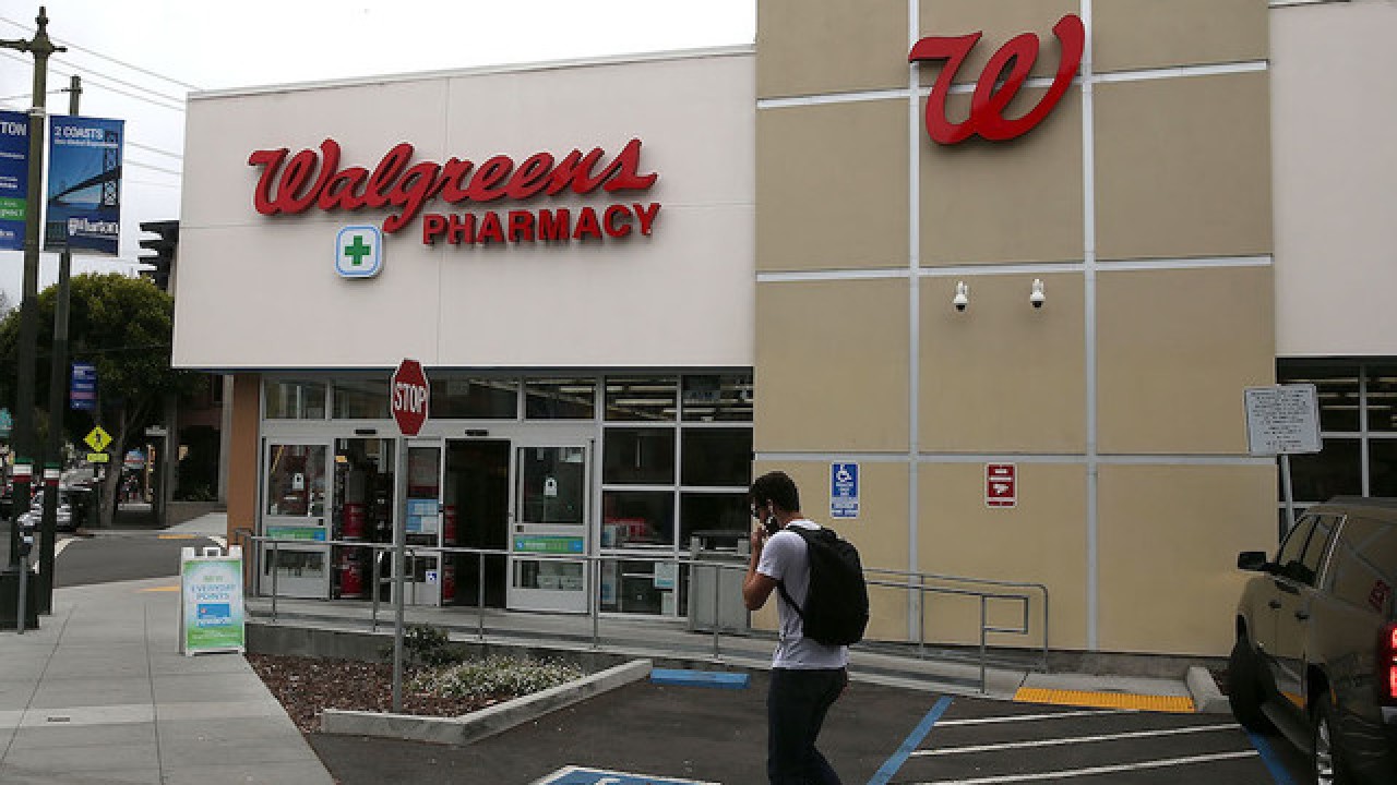 What Time Does Walgreens Pharmacy Open and Close? Meds Safety