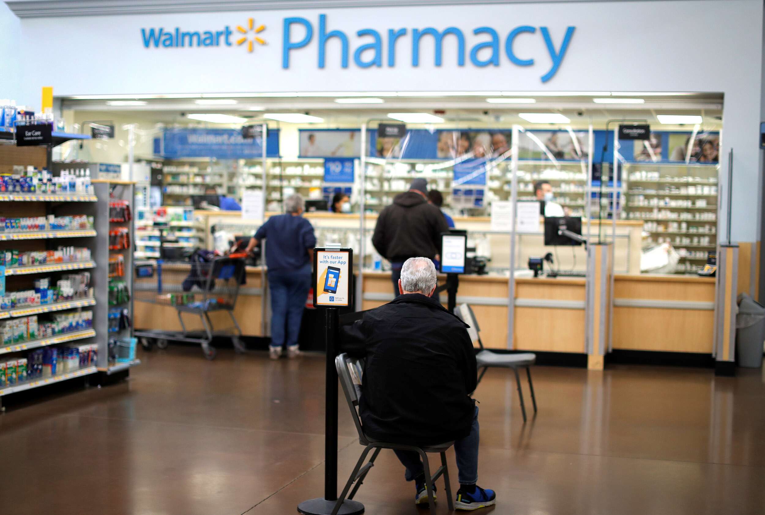 What Time Does Walmart Pharmacy Open And Close? Meds Safety