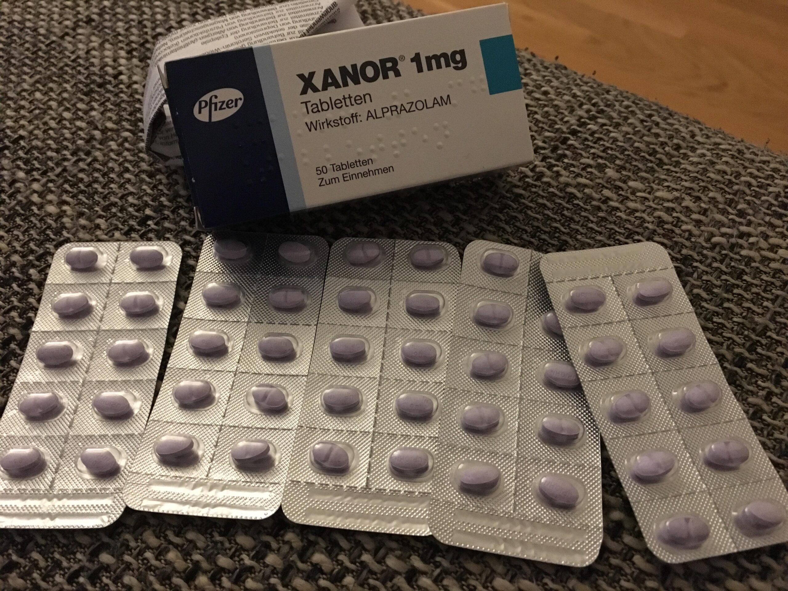 Xanor and Xanor XR, Uses, Dosage, Side Effects, Price Meds Safety
