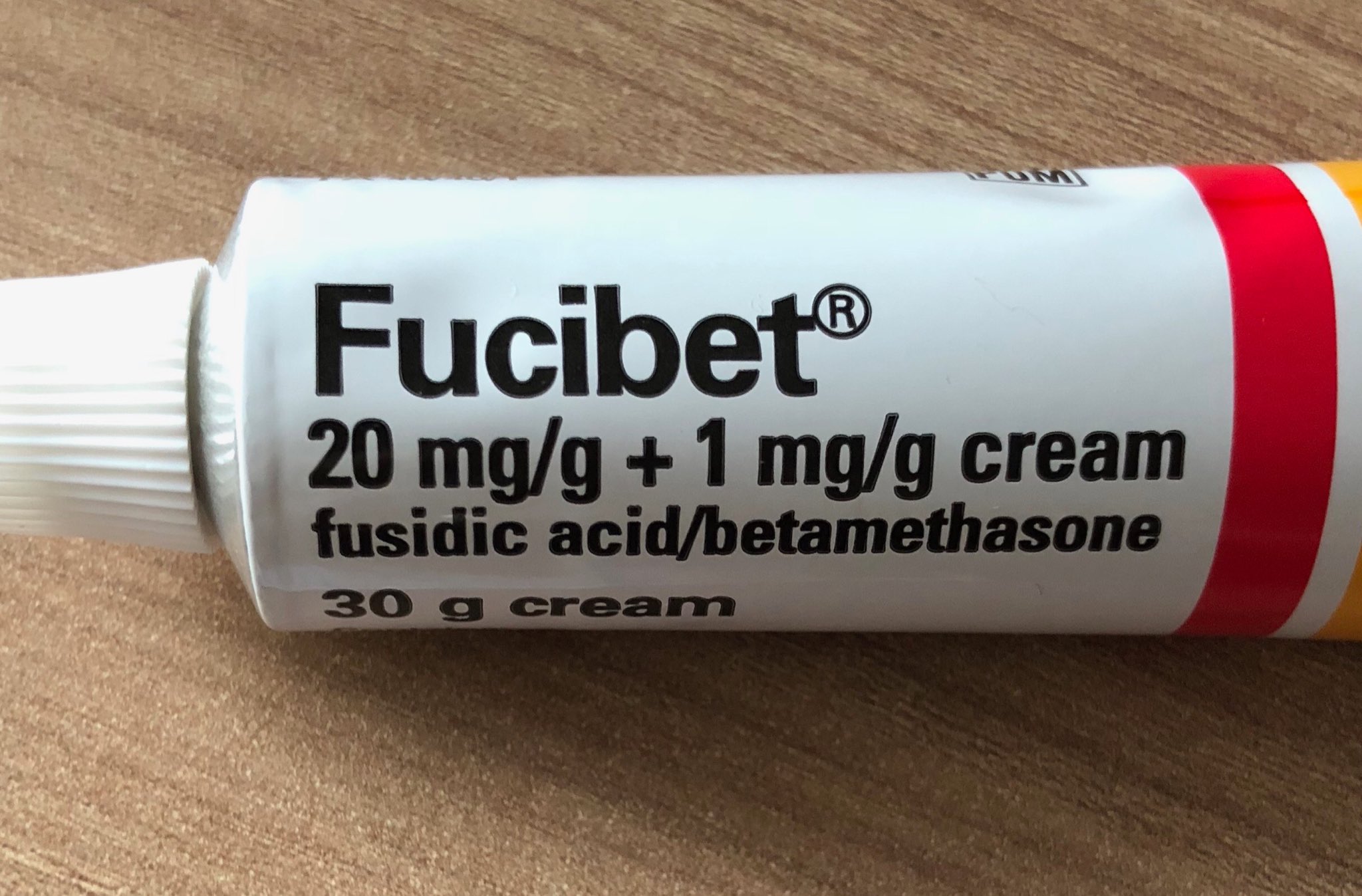 fucibet-cream-uses-how-it-works-side-effects-reviews-meds-safety